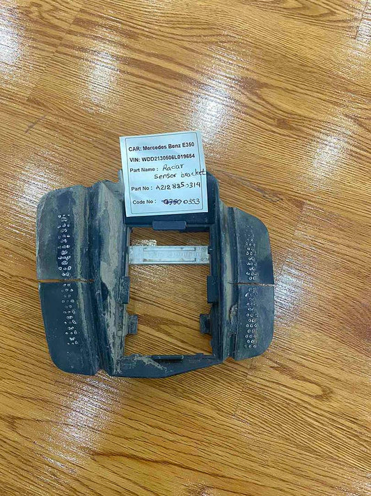 Mercedes-Benz E350 2018 W213 Radar Sensor Bracket (used) - A2128850314