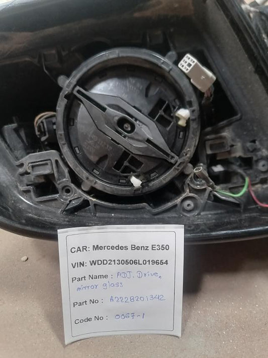Mercedes-Benz E350 2018 W213 Adjust Drive Mirror Glass (used) - A2228201342