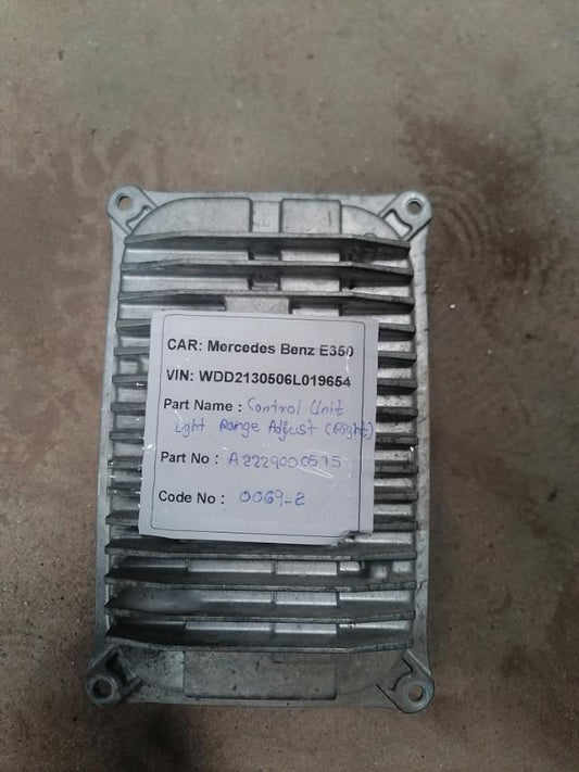 Mercedes-Benz E350 2018 W213 Light Range Adjust Right Control Unit (used) - A2229000515