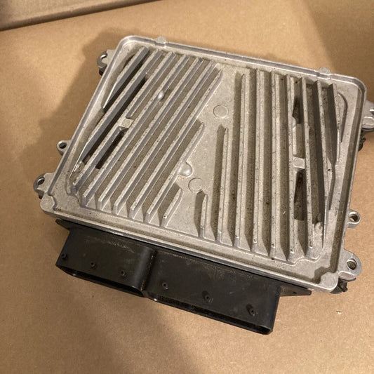 Mercedes-Benz S Class W221  2007-2011 Engine Control Unit M273 Aftermarket New