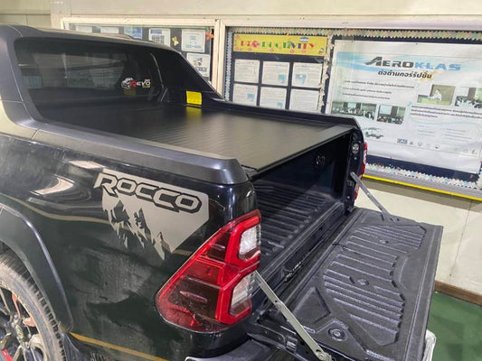 Toyota Hilux Revo Adventure Rocco Aeroklas Roller Lid Auto