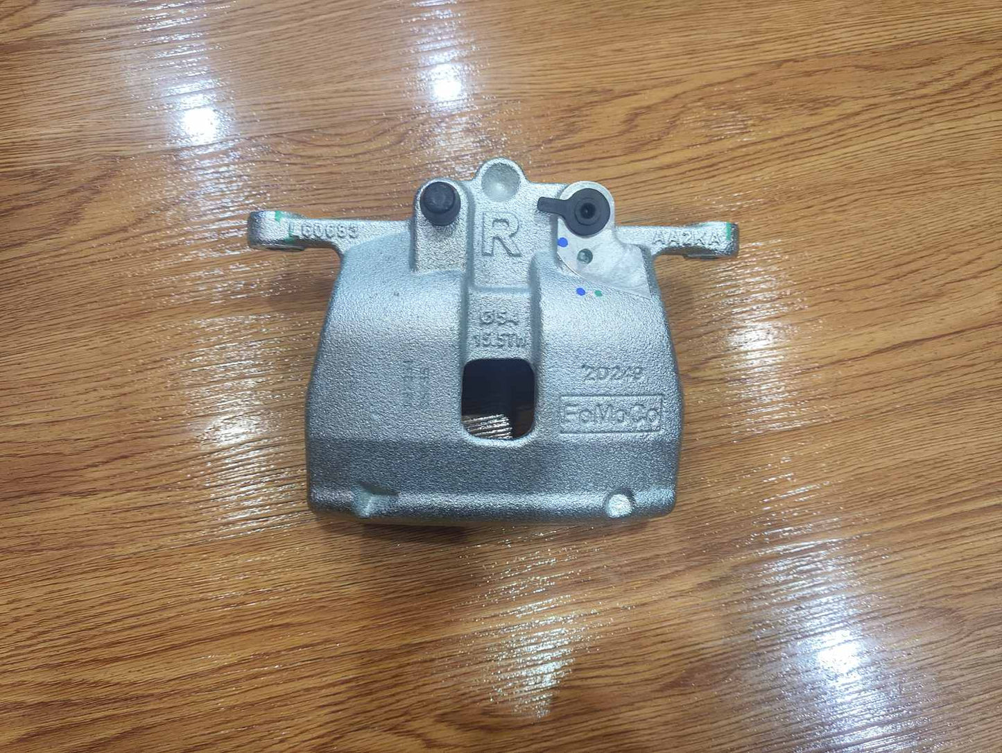Ford Everest 2015-2022 Rear Brake Caliper Right EB3C-2D248-AB/ EB3Z2552C
